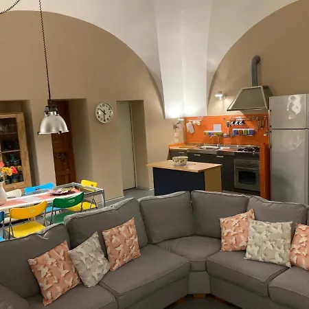 Residenza Delle Palme بيت للعطل *